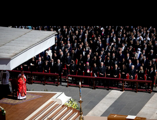 Artículo: “La belleza de celebrar la muerte y el funeral del Papa Francisco”